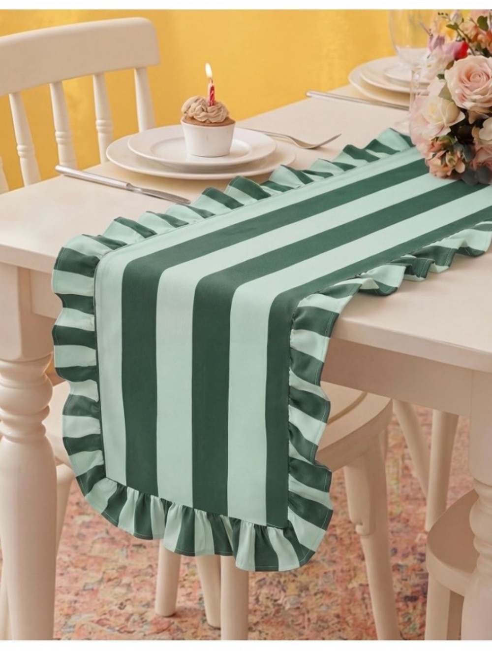 Striped Table Runner with Ruffle - FOREST GREEN & MINT GREEN - Picture 3 of 7